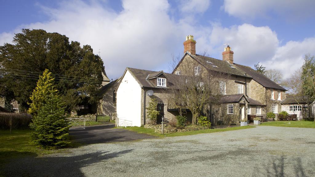 Coach House Bishop's Castle Exterior photo